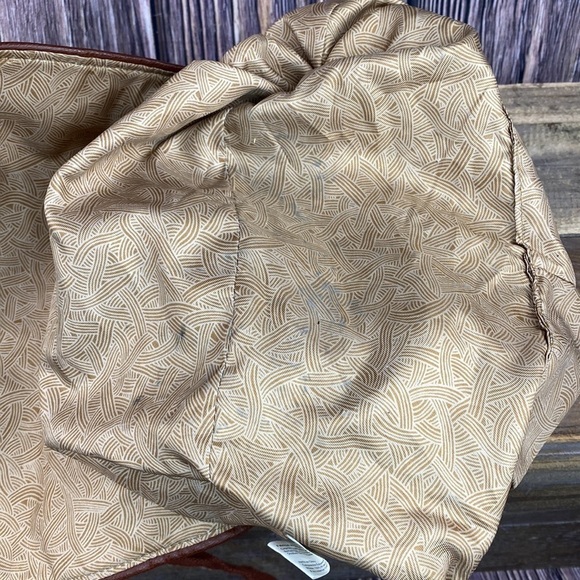 Sakroots Backpack/ Cross Body Bag - Picture 9 of 12